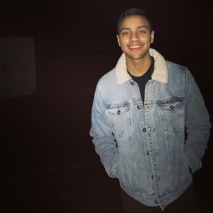 Meet your Posher, Joao